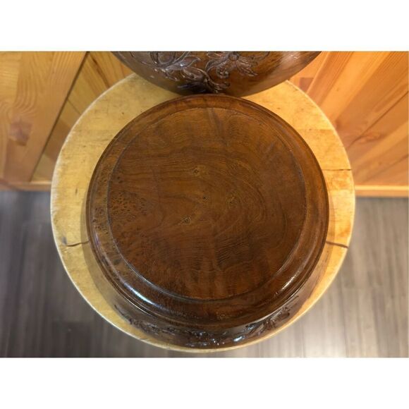 Vintage wood carved bowl with lid floral - Picture 7 of 12